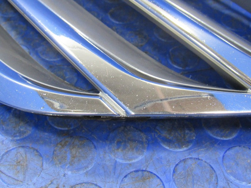 12-14 Hyundai Genesis Sedan Front Lower Bumper Grill Grille Chrome OEM