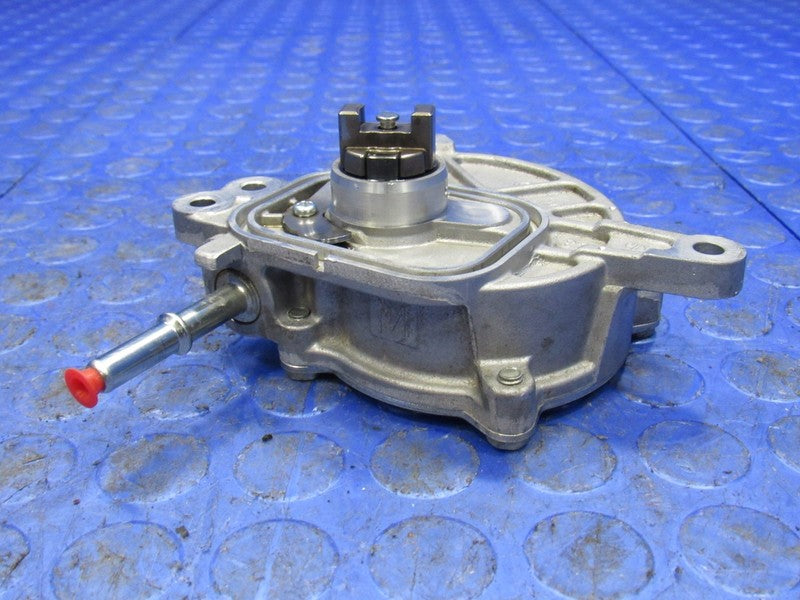 18-25 Toyota Lexus Power Brake Booster Vacuum Pump Assembly 29300-F001