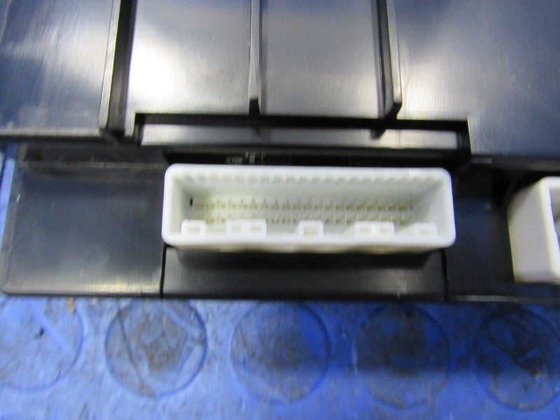 06-07 Lexus LX470 UZJ100 AC Air Conditioner Amplifier Amp Module 88650