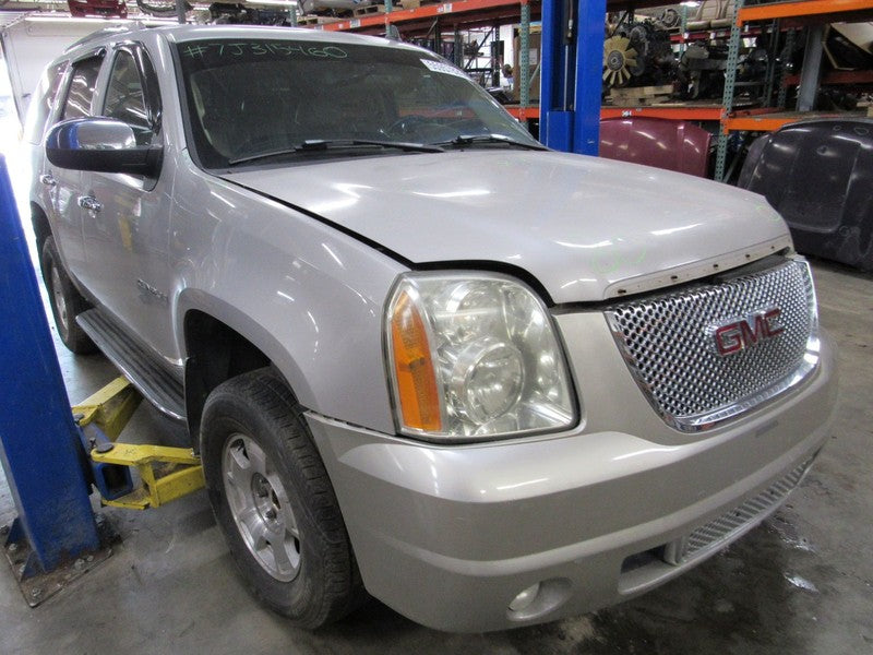 07-09 Yukon Denali Right RH Passenger Side Rear Door Trim Panel Cashme