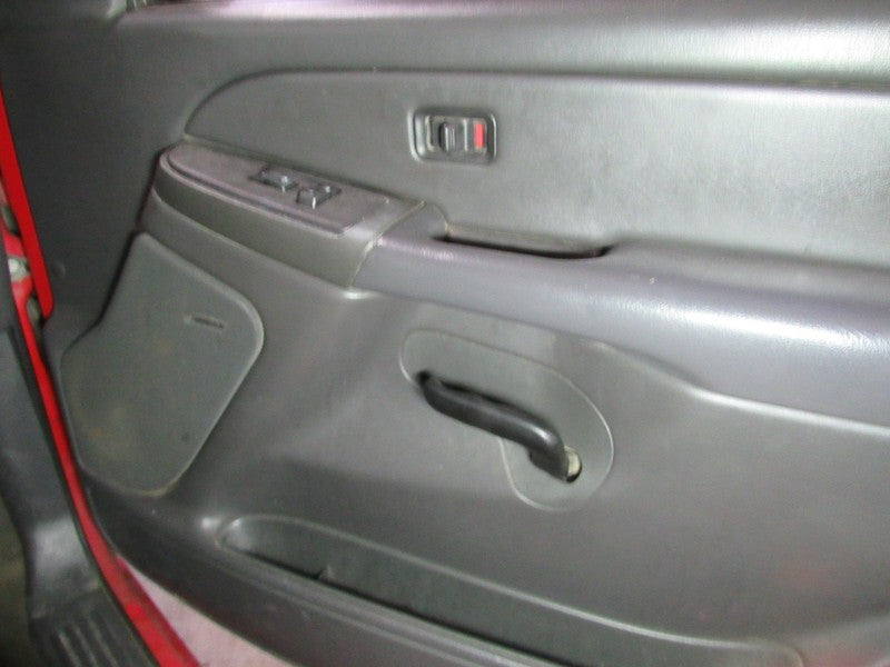 06-07 Silverado Sierra Right RH Passenger Side Front Door Trim Panel D