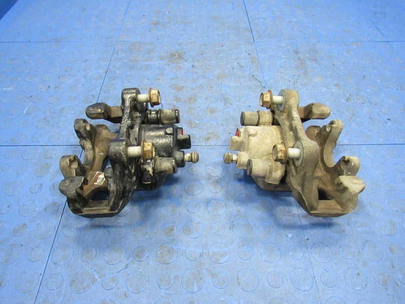 11-22 Jeep Grand Cherokee 5.7L Right & Left Rear Caliper Pair Vented R