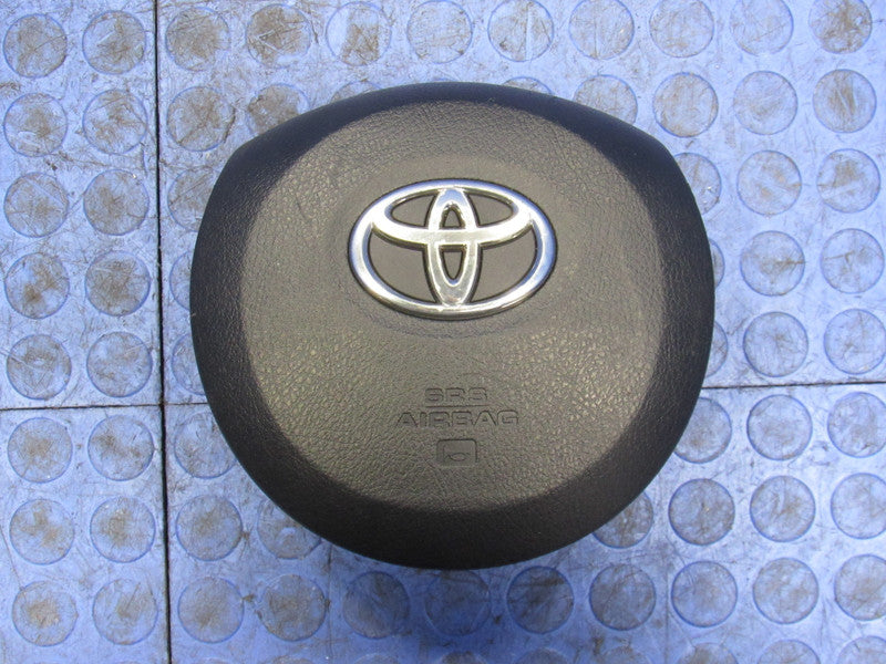 14-18 Toyota Yaris Left Driver Steering Wheel Knee Airbag Set Air Bag 
