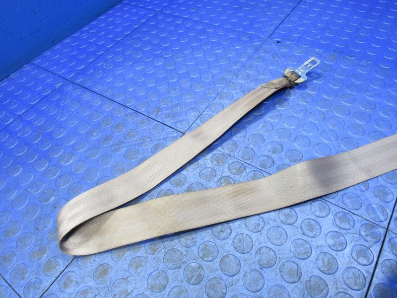 00-05 Ford Excursion Second 2nd Row Gray Center Bench Seat Belt Retrac