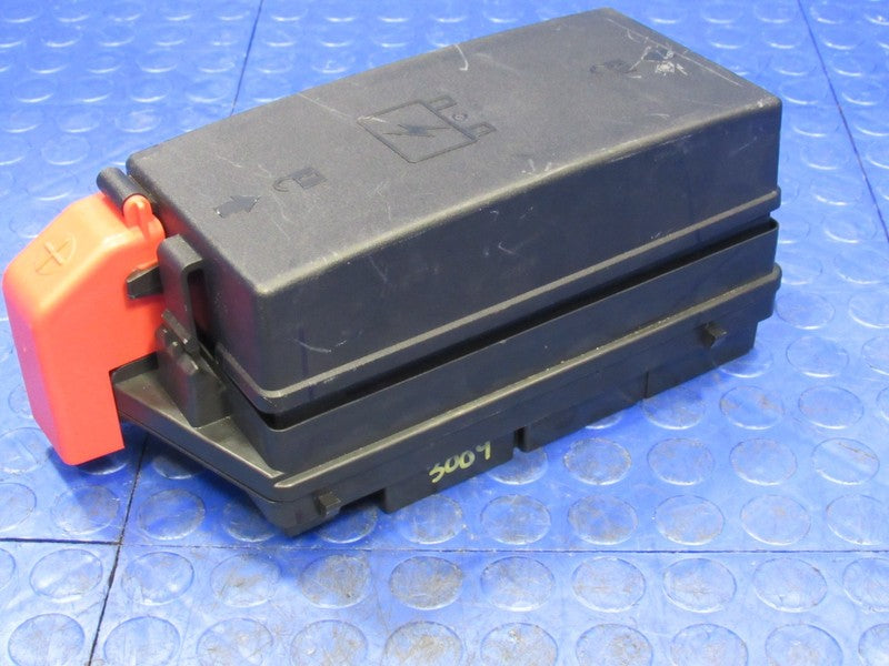 08-11 Cadillac DTS Buick Lucerne Cabin Under Seat  13599107 Fuse Relay