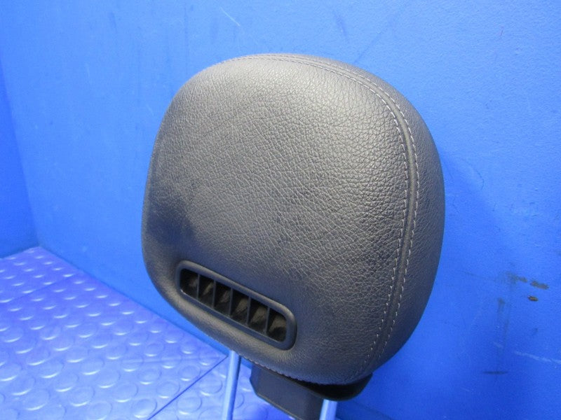 05-11 Mercedes-Benz SLK AMG Front Right Airscarf Headrest Leather Blac