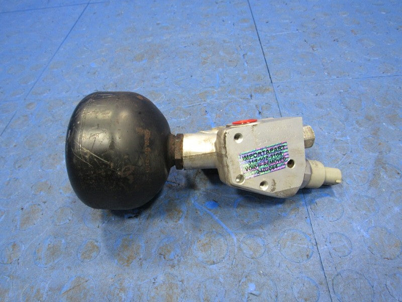 03-06 Mercedes CL55 SL55 ABC Hydraulic Suspension Relief Valve Reservo