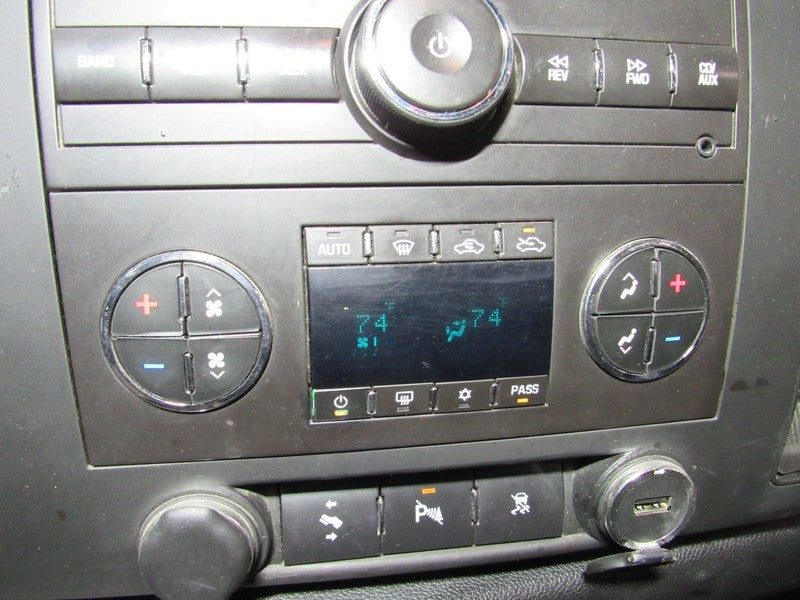 10-11 Silverado Sierra AC Heater Climate Control Panel
