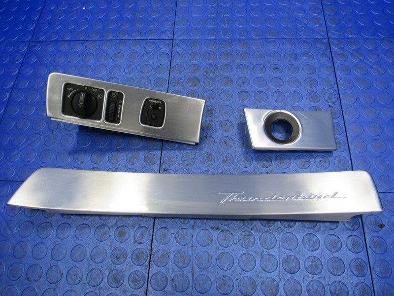 02-05 Ford Thunderbird Front Driver Passenger Dash Trim Plaque Panel B
