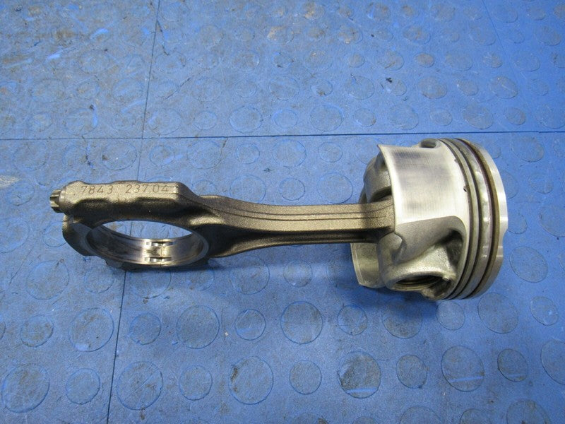 13-19 BMW M5 M6 X5M X6M S63 4.4L F06 F10 F12 F85 Right Bank Piston & R