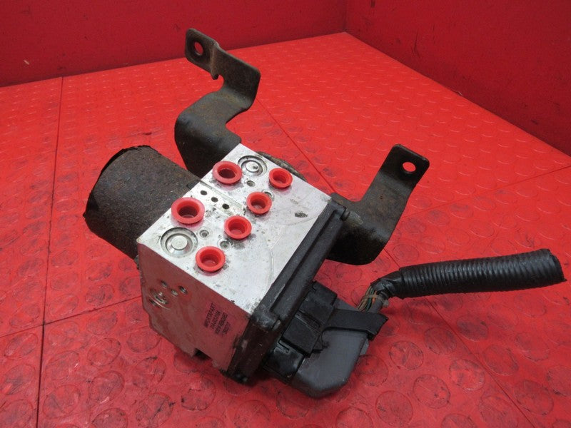 12-17 Express Savana 2500 3500 JL4 ABS Anti-Lock Brake Pump Module 840