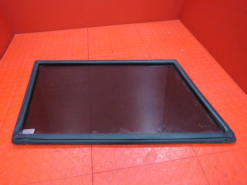 84-01 Jeep Cherokee XJ Right Passenger Side Rear Quarter Glass Window 
