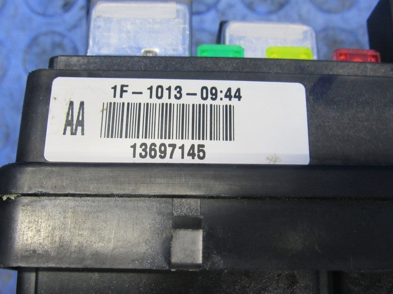 08-11 Cadillac DTS Buick Lucerne Cabin Under Seat  13697145 Fuse Relay