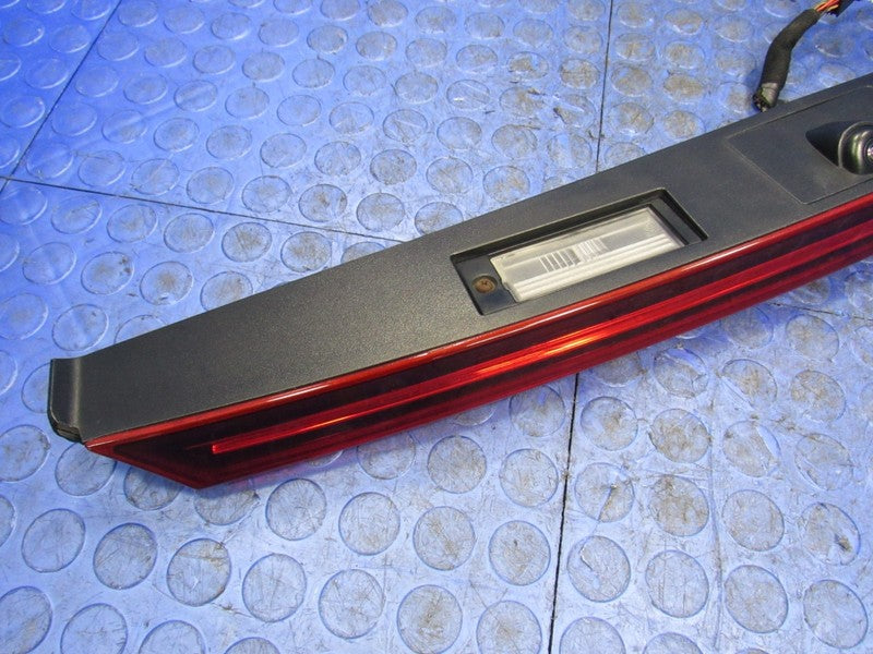19-21 Kia Forte Sedan Center Taillight Trunk Trim Garnish W/ Rear Came