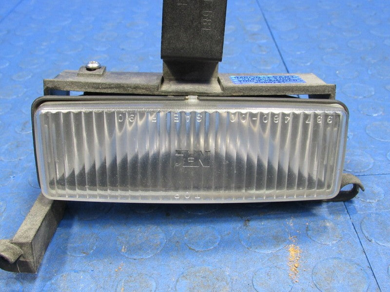 87-88 Ford Thunderbird Right RH Passenger Side Fog Driving Lamp OEM 07
