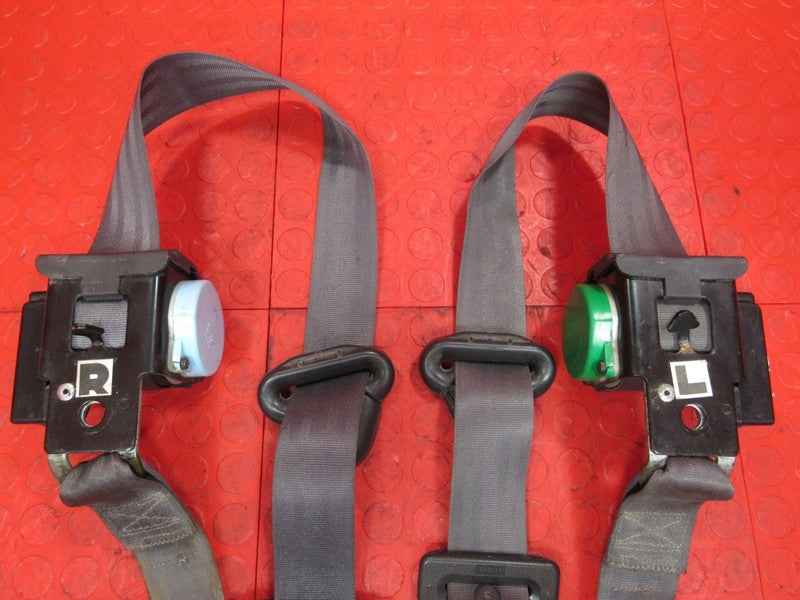 97-02 Jeep Wrangler TJ Rear Outer Seat Belts Retractors Buckles OEM Gr