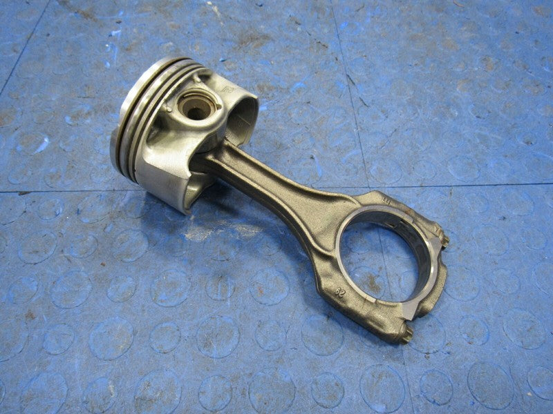 13-19 BMW M5 M6 X5M X6M S63 4.4L F06 F10 F12 F85 F86 Left Bank Piston 