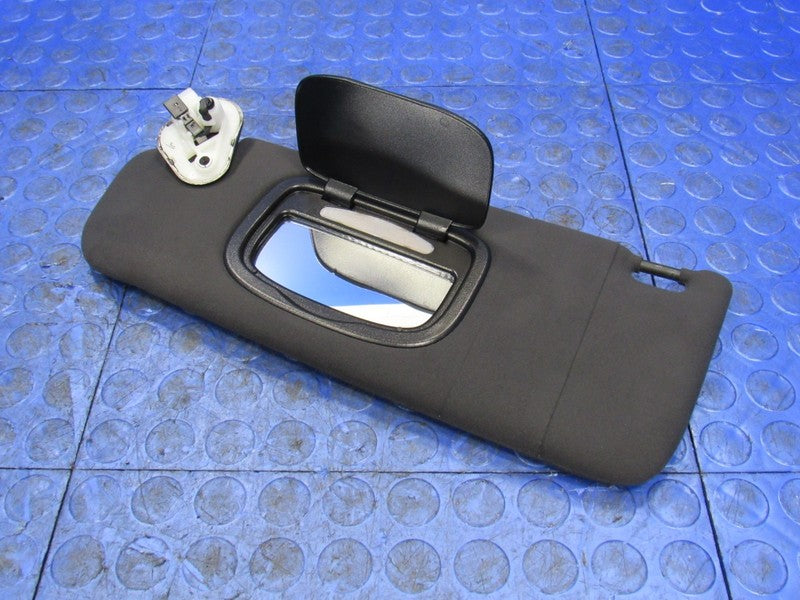 18-21 Maserati Ghibli M157 Left Driver Sunvisor Sun Visor Screen Black