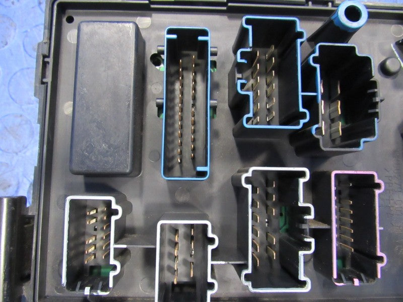 03-05 Ford F250 F350 Super Duty Excursion Under Dash Fuse Box 3C7T-14A
