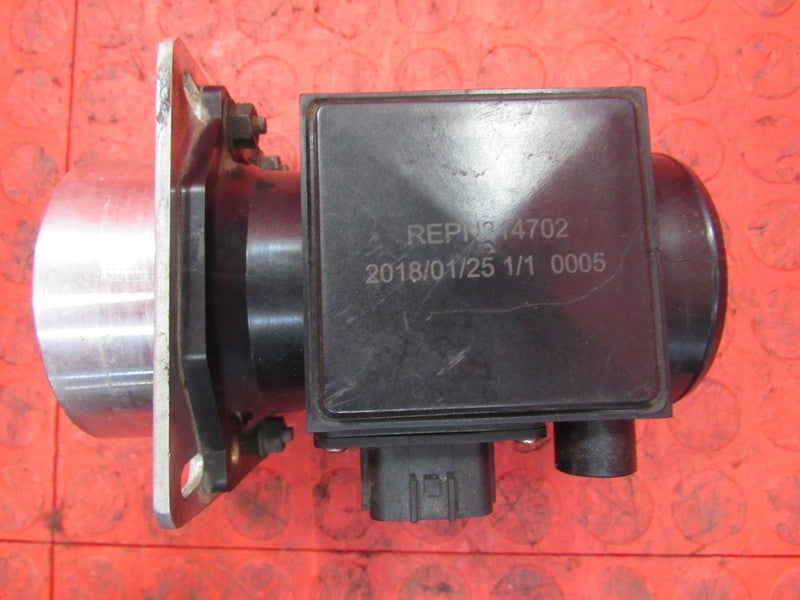 95-98 Nissan 240SX S14 Mass Air Flow Meter w/ Adapter MAF AFM 22680-70