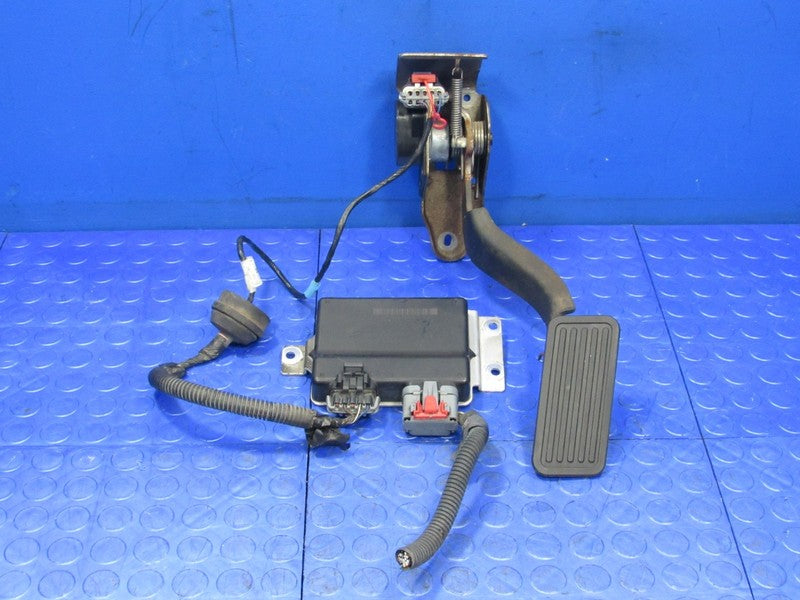 03-05 Chevy Silverado Suburban GMC Yukon Gas Pedal Drive By Wire TAC M