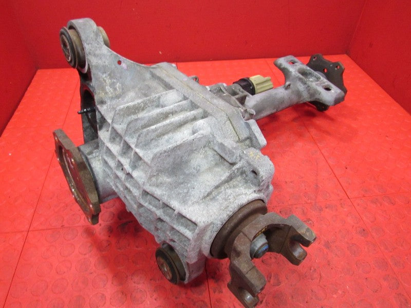 99-06 Silverado Sierra 1500 Front Axle Differential Carrier 3.73 GT4 2