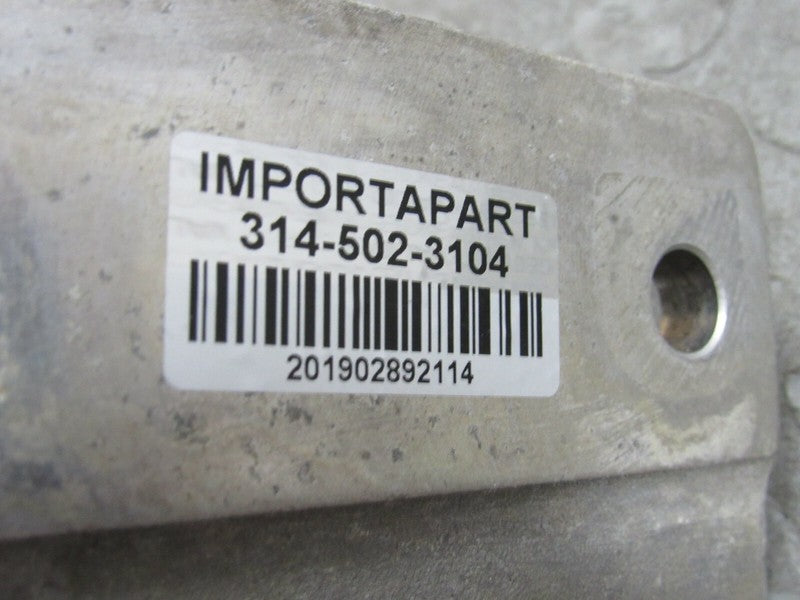 97-04 Chevrolet Corvette 5.7L Right RH Engine Motor Mount Bracket 1026