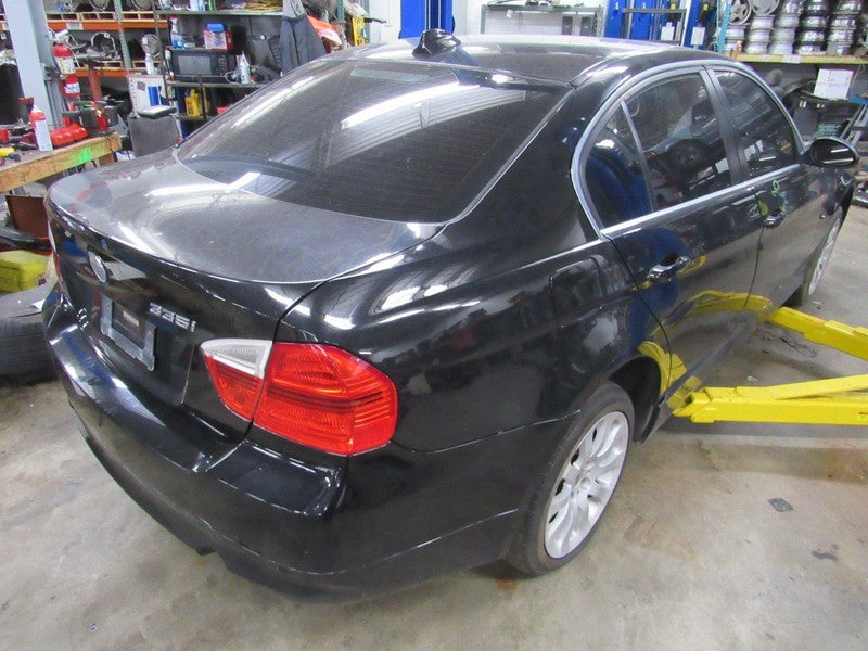 07-11 BMW 328 335 4DR Sedan Fuel Tank Door Gas Filler Lid Schwarz 2 66