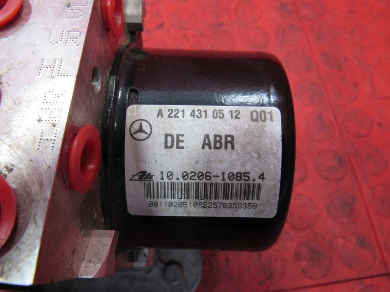07-09 Mercedes S550 S600 CL550 CL600 ABS Anti-Lock Brake Pump 221 545 