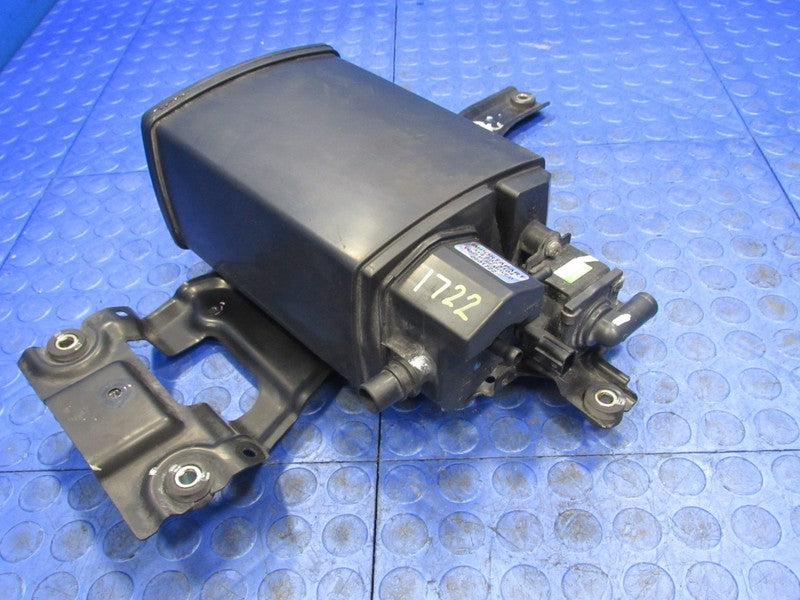 03-04 Honda Pilot 01-02 Acura MDX EVAP Fuel Vapor Charcoal Canister OE
