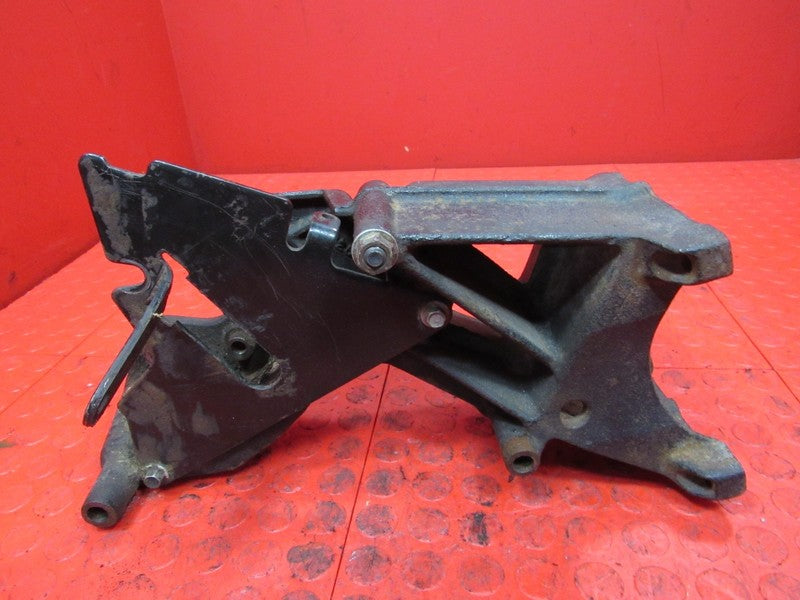 96-00 Chevrolet GMC C/K 2500 3500 7.4L 454 Power Steering Pump Bracket
