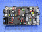 08-09 Chevrolet Express GMC Savana Engine Fuse Relay Junction Box 2588