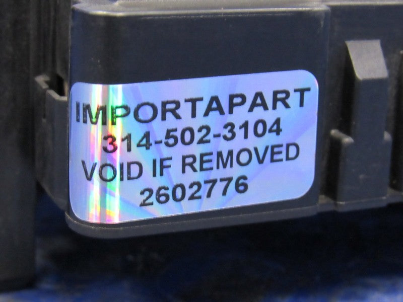 08 Hummer H3 3.7L Under-Hood Engine Fuse Relay Junction Box Block 1590