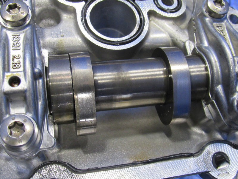 20-23 S4 A5 S5 A6 A7 S7 A8 SQ5 Q7 Q8 3.0L Right RH Valve Cover w/ Cams