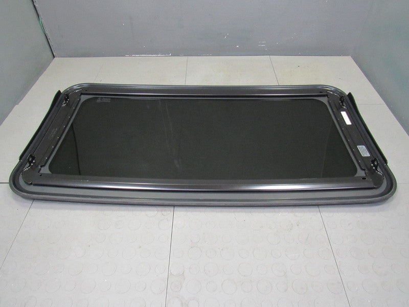 20-24 Nissan Sentra Sunroof Moonroof Sun Moon Roof Glass Panel OEM 305