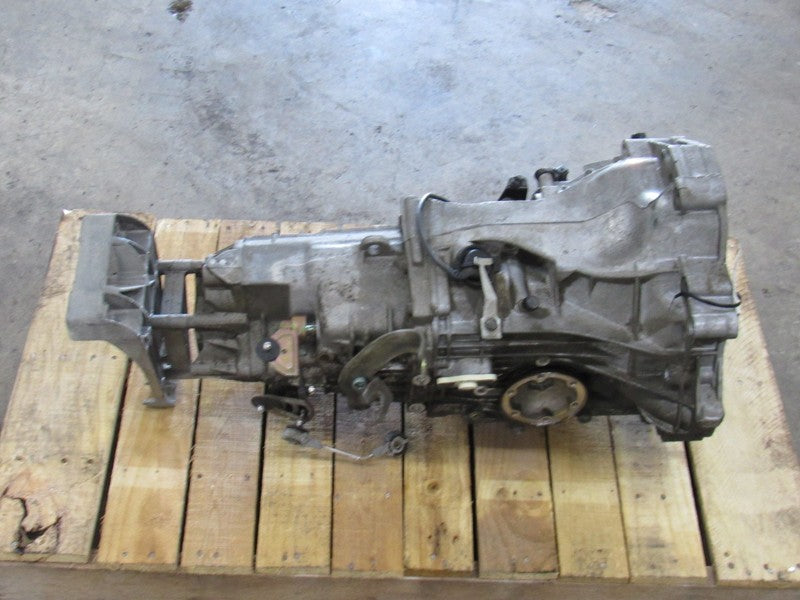 00-04 Porsche Boxster 2.7L 5-Speed Manual Transmission MT EFD G86.01 0