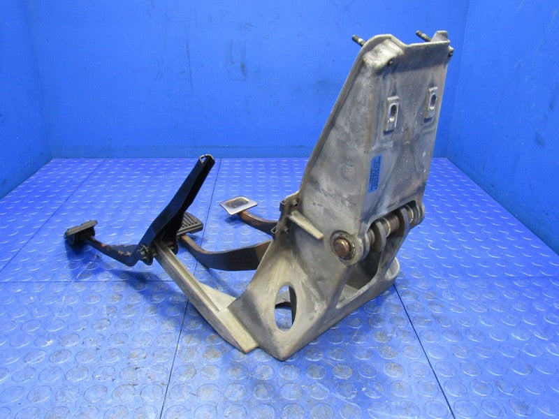 98-01 Dodge Ram MT Manual Transmission Clutch Brake Gas Pedal Box Asse