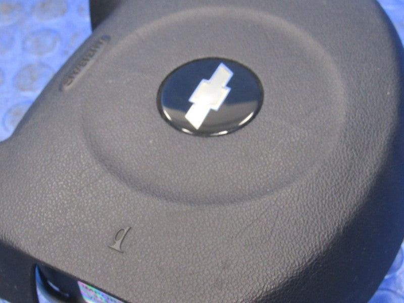 05-06 Chevrolet Equinox Driver LH Steering Wheel Airbag Air Bag Black 