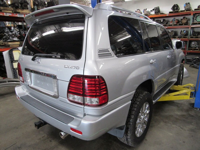 06-07 Lexus LX470 Left LH Driver Side Outer Taillight Tail Light Lamp