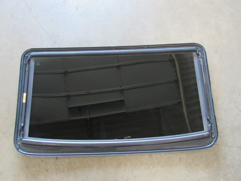 01-07 Toyota Sequoia Tundra Sunroof Sun Moon Roof Moonroof Glass Panel