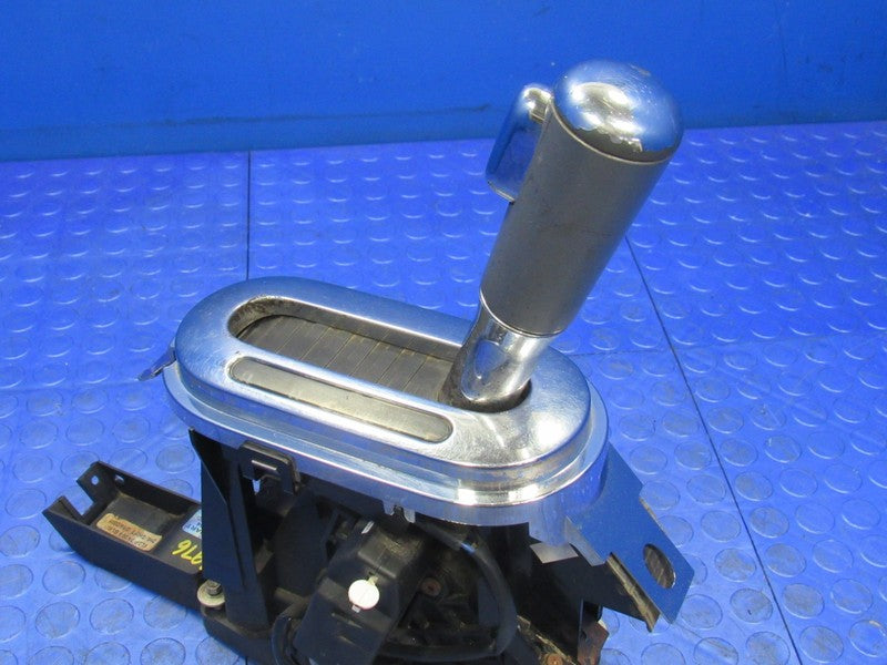 04-08 Ford F150 Console Mounted Floor Shifter Gear Shift Selector Knob