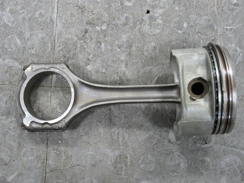 01-02 Mercedes-Benz S600 CL600 5.8L V12 M137 Piston & Rod Assembly 213