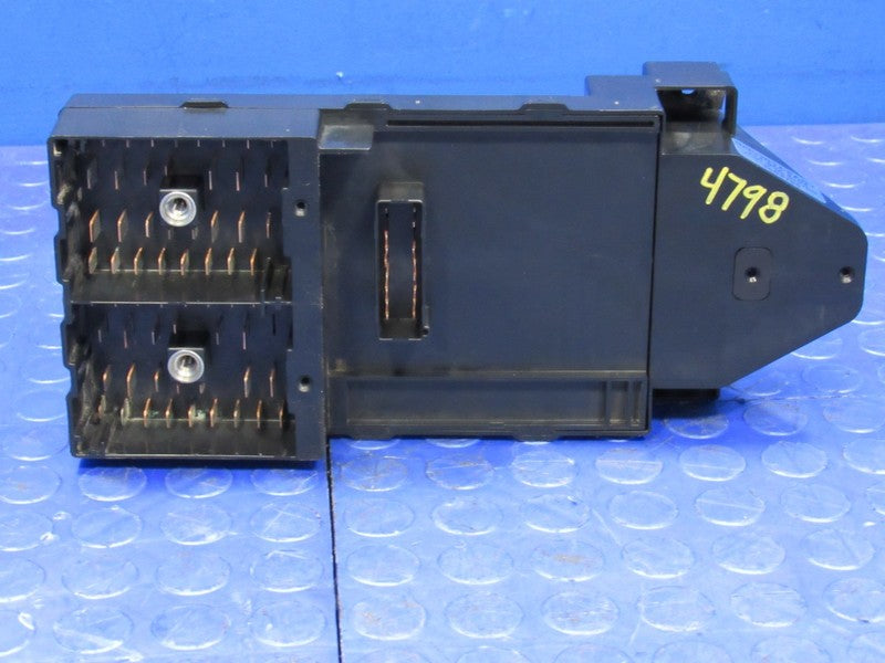 01 Ford F250 F350 Truck Under-Dash Cabin Fuse Relay Box Panel 1C3T-14A