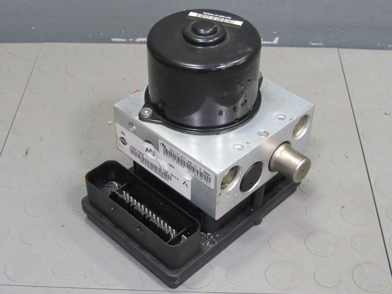 04-09 Nissan Titan ABS Anti-Lock Brake Pump Module Assembly 47660-7S00