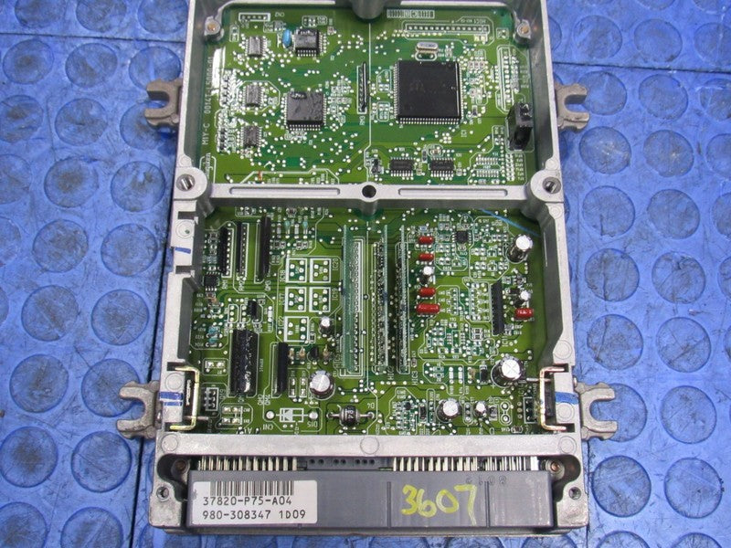 98-99 Acura Integra LS Manual MT ECU ECM PCM Engine Computer 37820-P75