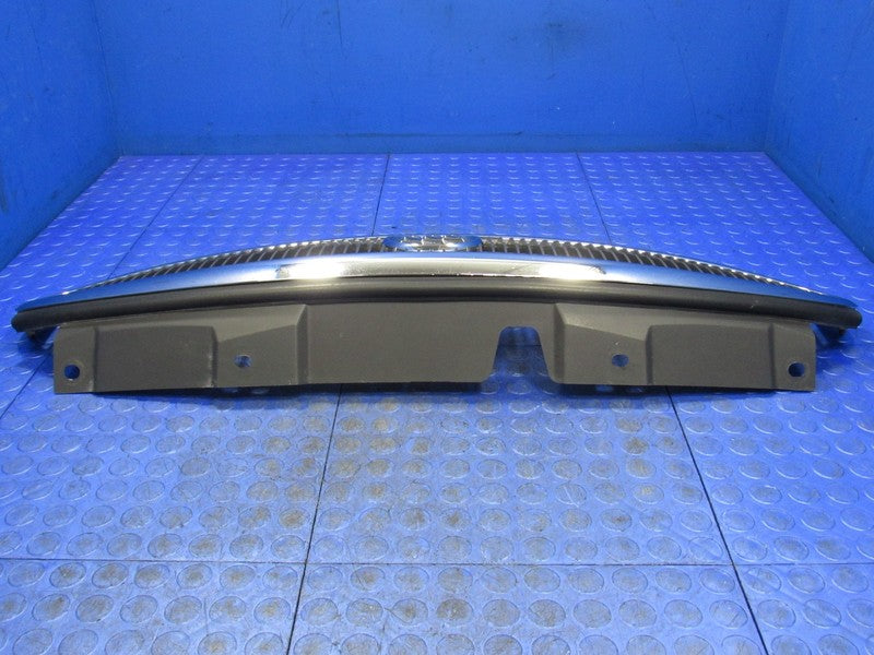 05-07 Buick LaCrosse Allure Front Upper Center Radiator Grille Grill E