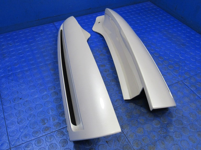 02-06 Cadillac Escalade Left Right Rear Hatch Vent Trim Molding Pearl 