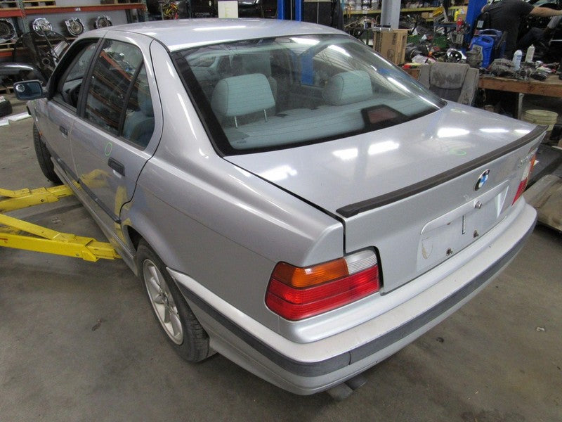 92-98 318 325 328 E36 4DR Right RH Passenger Power Door Mirror Titansi