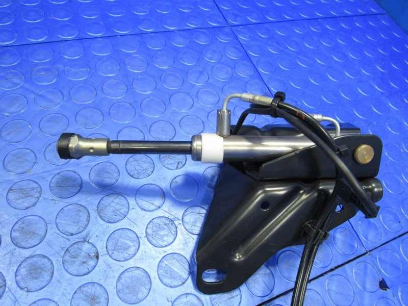00-06 BMW 3 Series E46 Convertible Top Ram Hose Bracket Line Assembly 