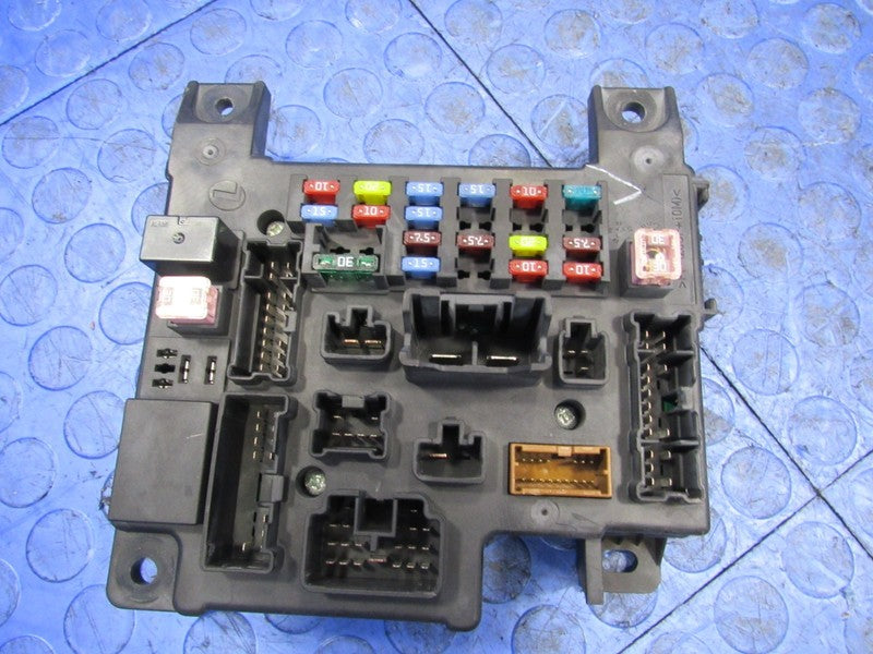 08-10 Mitsubishi Lancer Evo Cabin Interior Fuse Relay Box Block 8637A4
